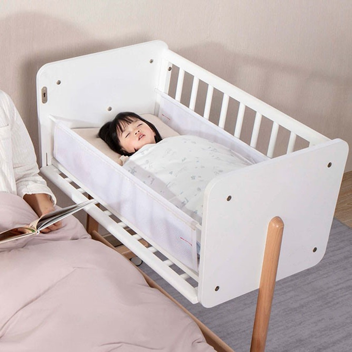 Easy Moveable Wooden Baby Nursery